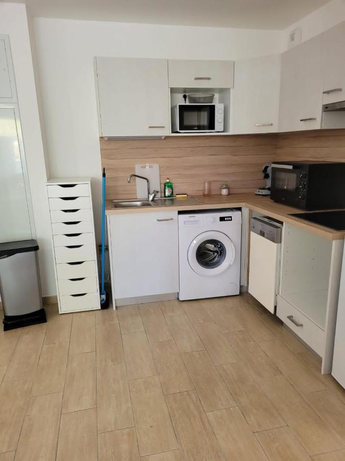 Superbes Appartements Neufs A Монпелие Екстериор снимка