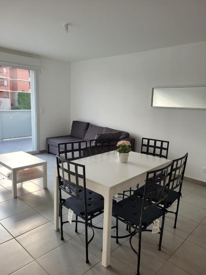 Superbes Appartements Neufs A Монпелие Екстериор снимка