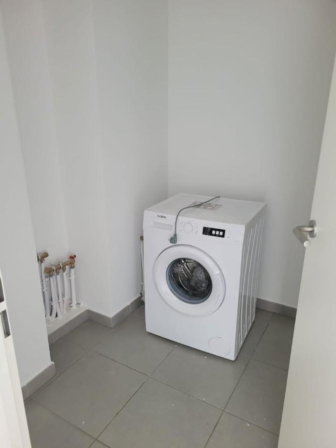 Superbes Appartements Neufs A Монпелие Екстериор снимка